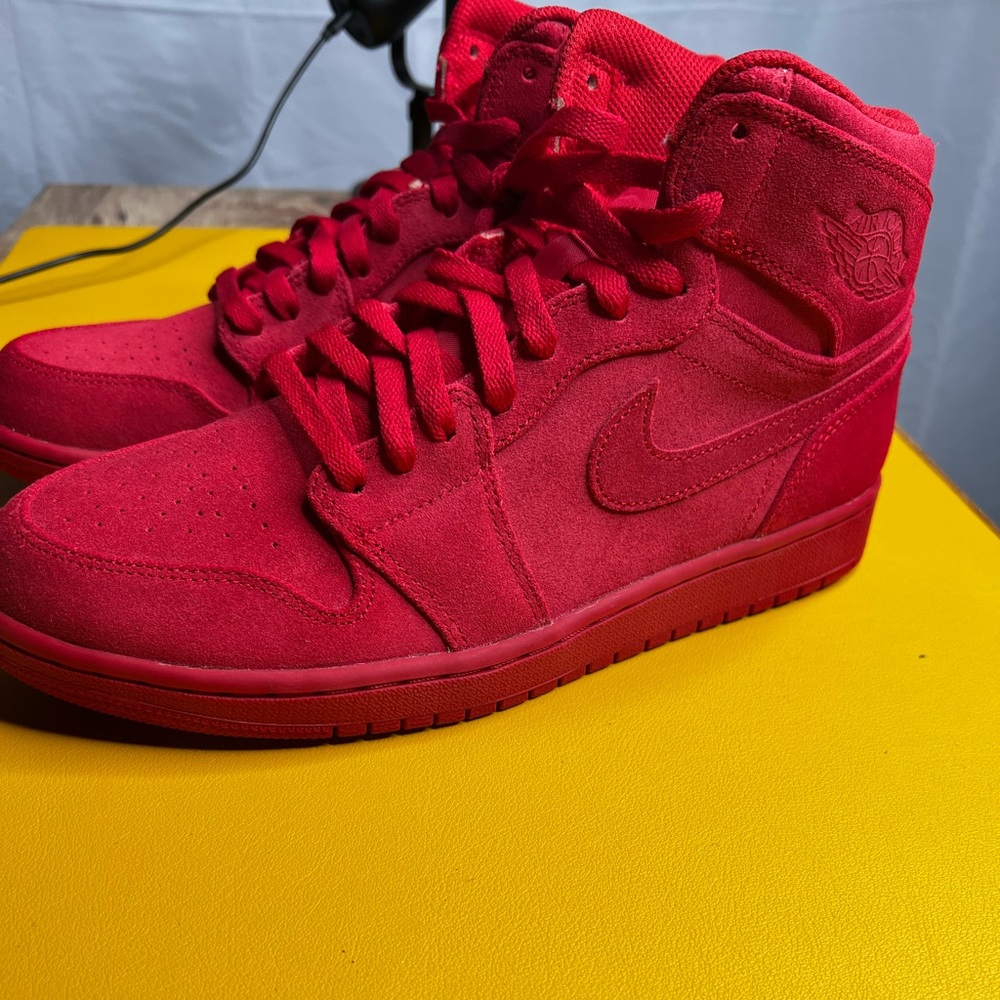 Jordan 1s